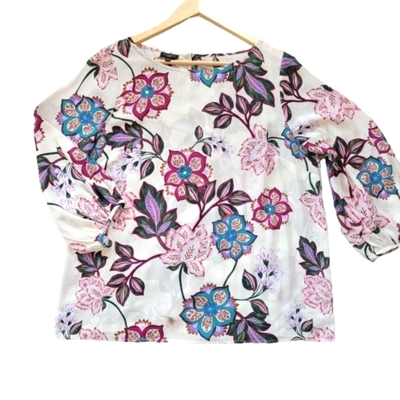 TALBOTS Floral Blouse - Picture 3 of 11